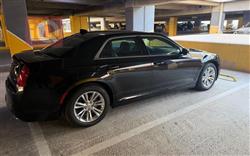 کرایسلەر 300